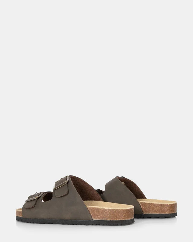 Remy Sandal
