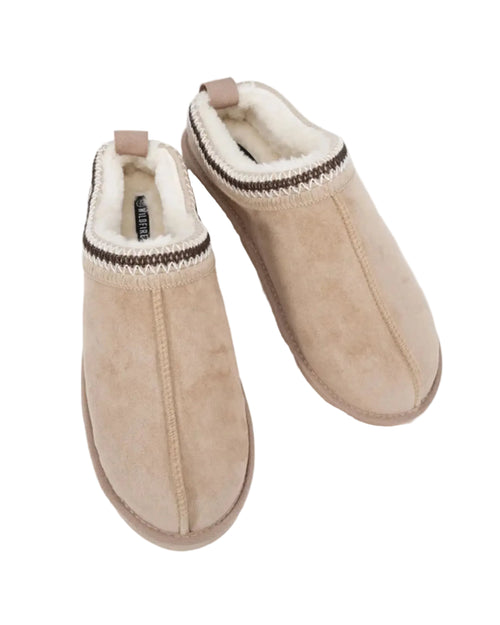 Andes Shoes