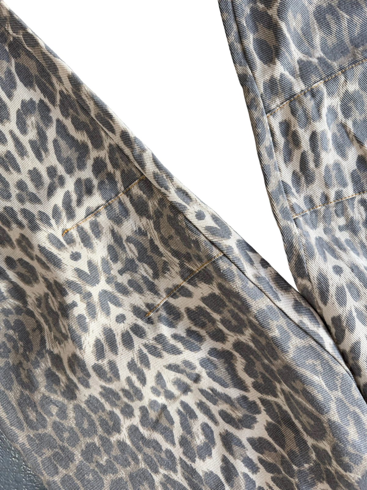 Leopard Barrel Jean