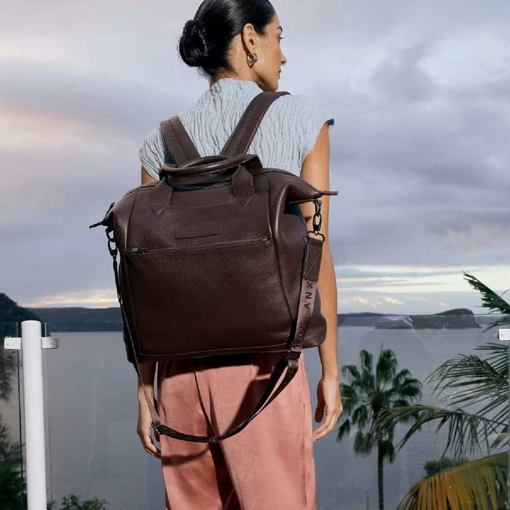 Comes in Waves Bag - Cocoa