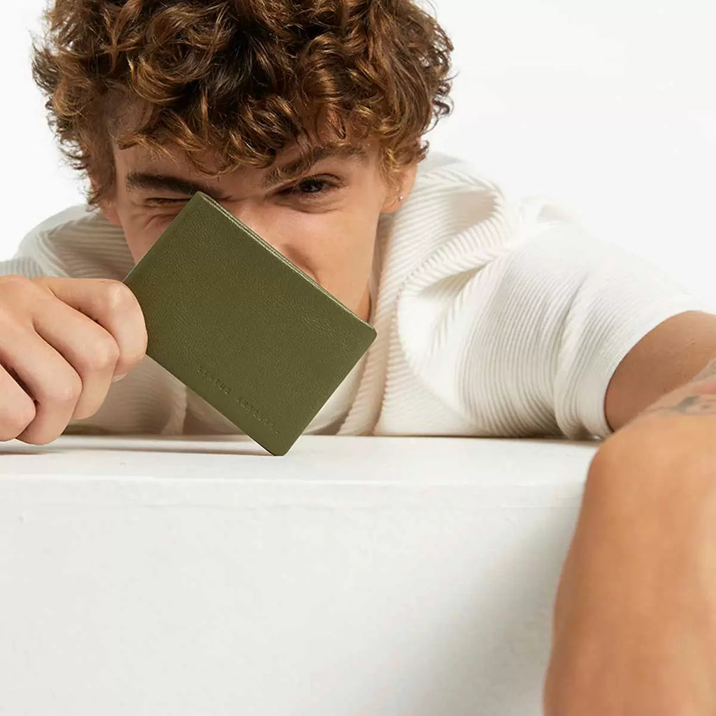 Jonah Wallet | Khaki