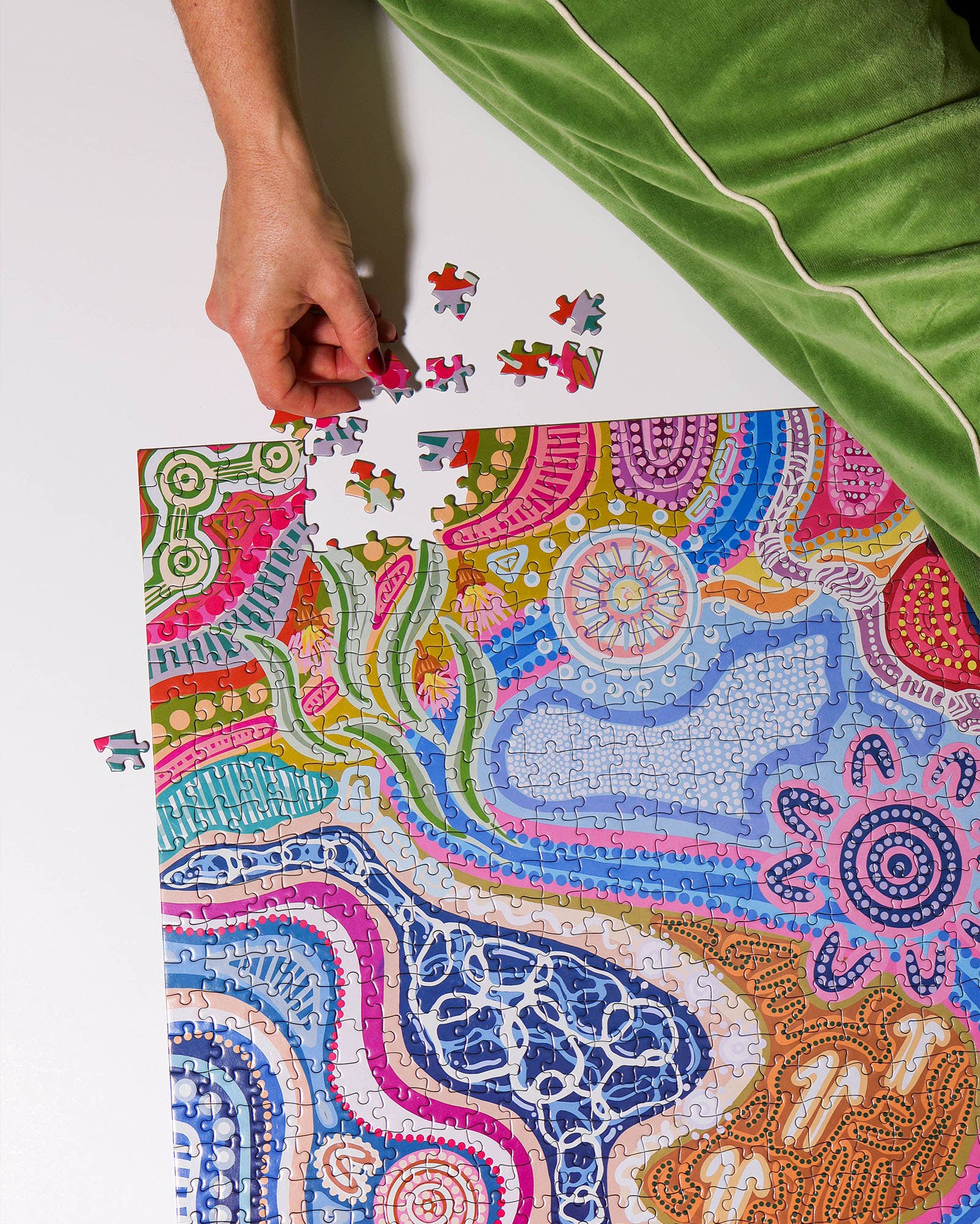 1000 Piece Jigsaw Puzzle | Colourful Life
