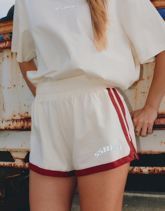 Reflective V Short | Butter