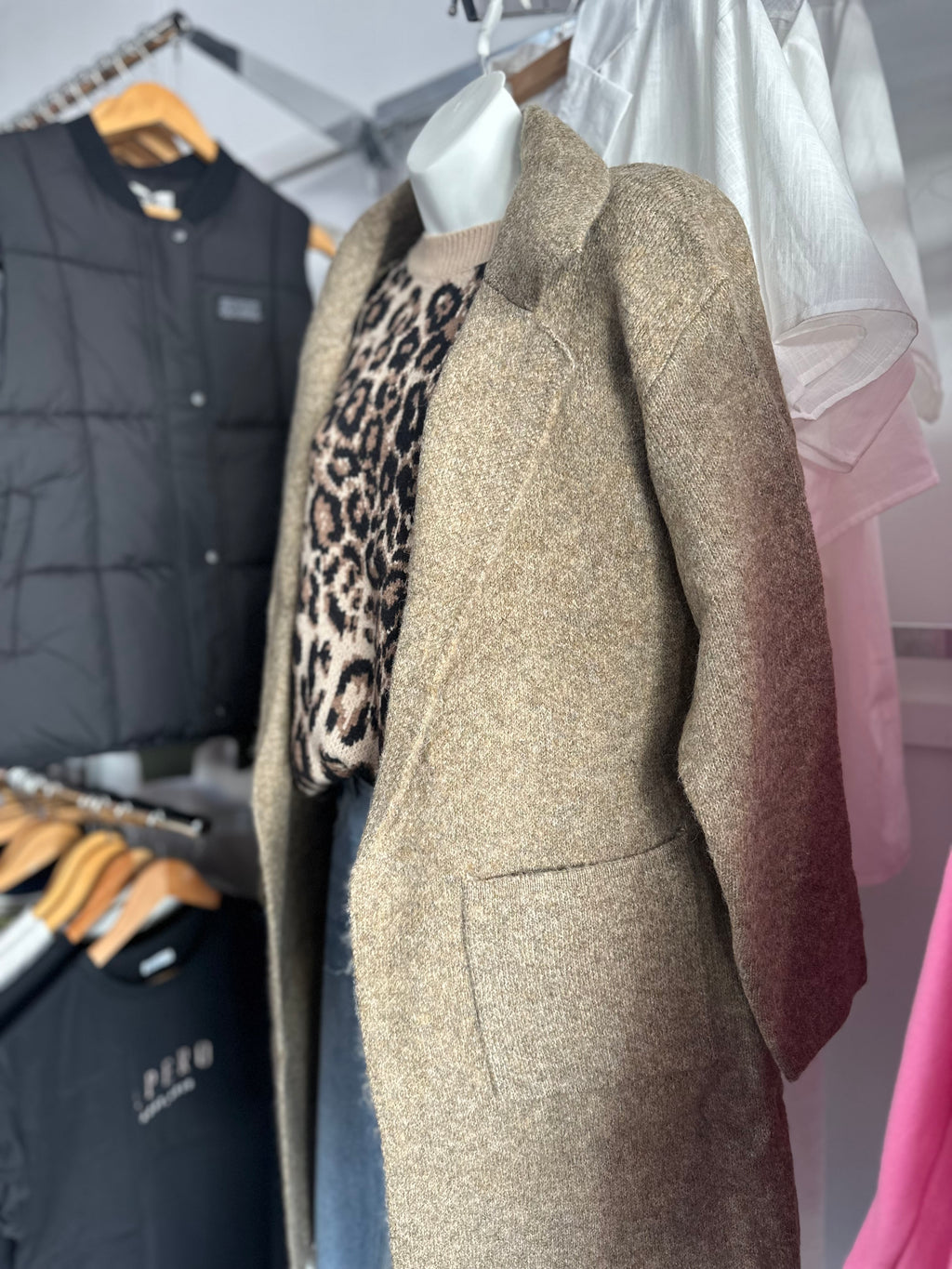 Dea Cardigan