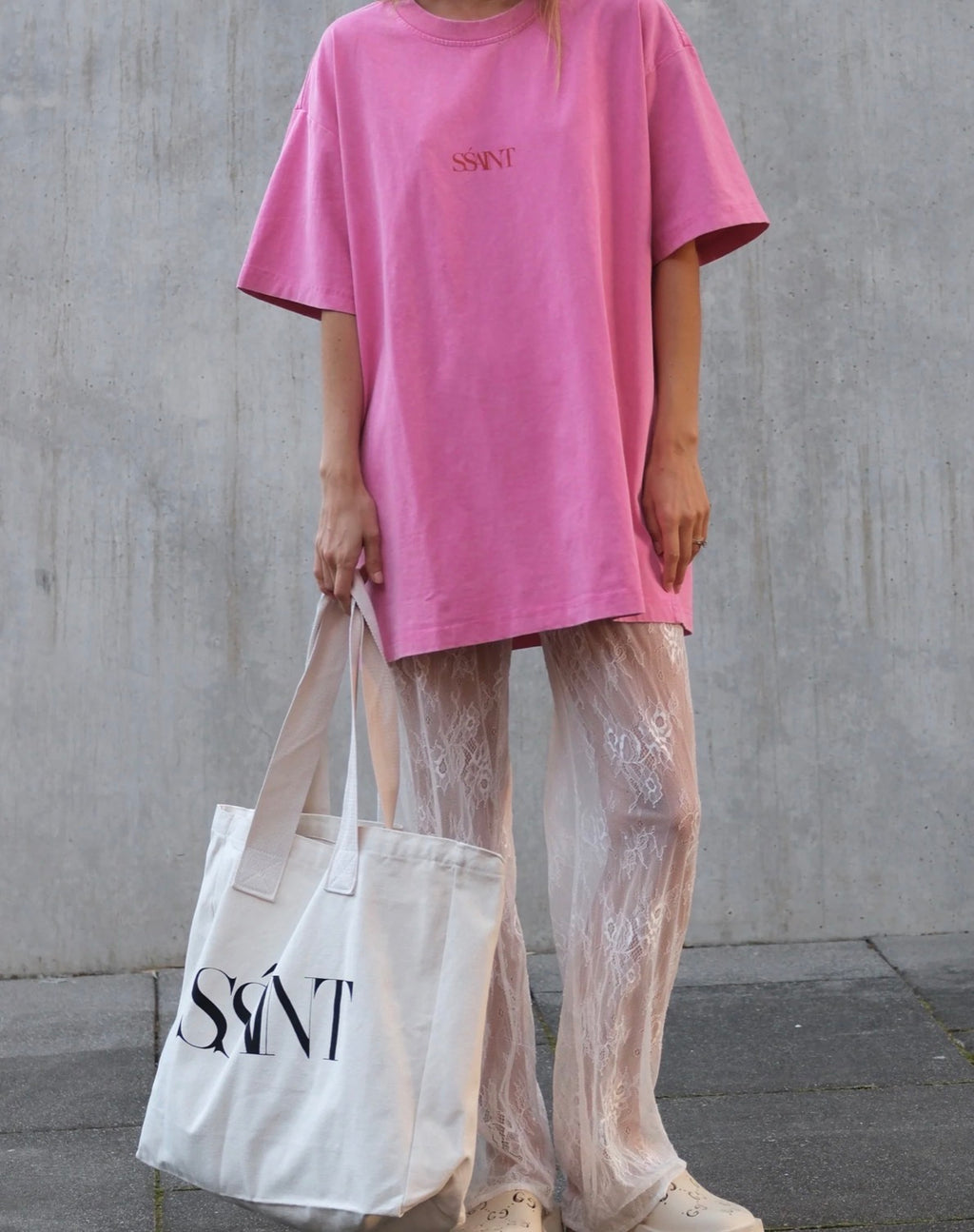No Vacancy Tee | Dark Pikk Acid Wash