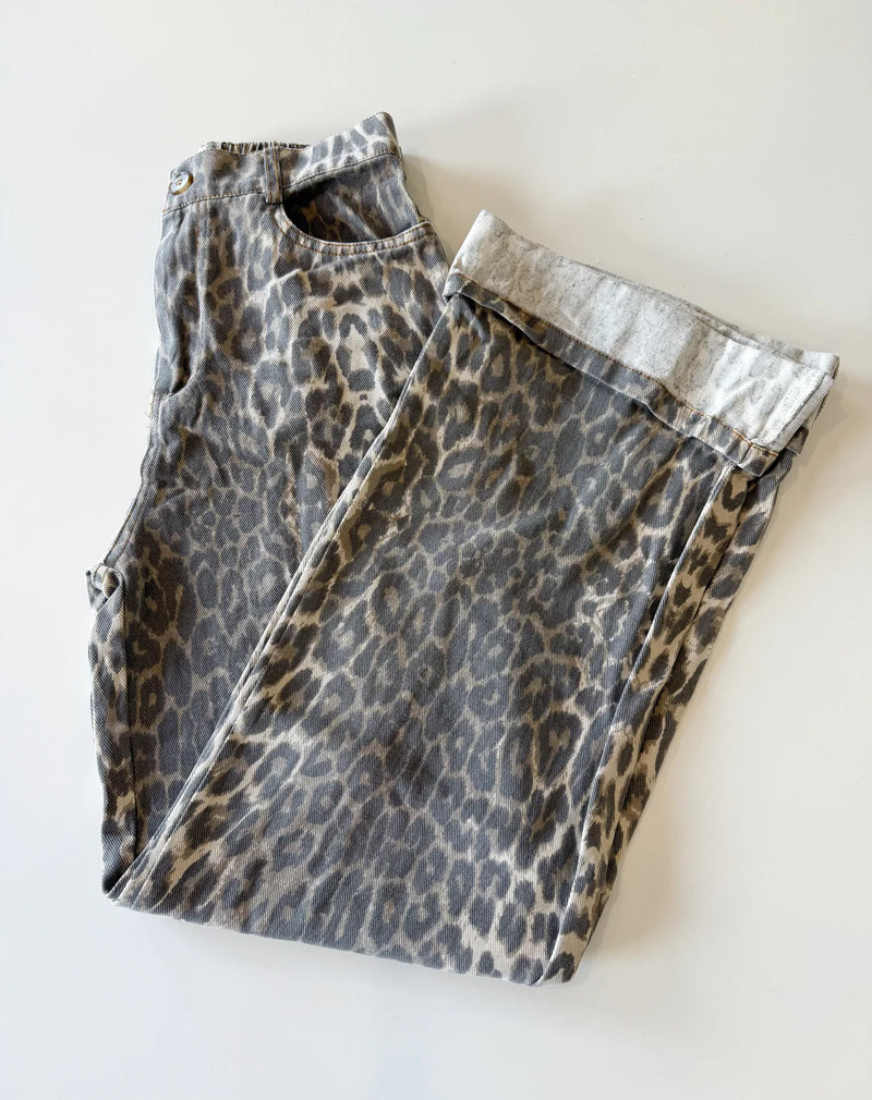 Light Leopard Cuff Denim Pants