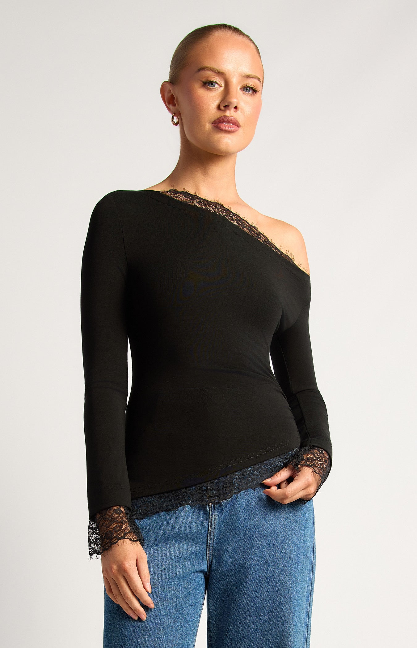 Adeline Asymmetric Top
