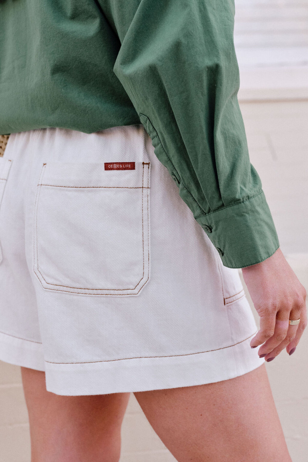 Weekender Short | Ecru