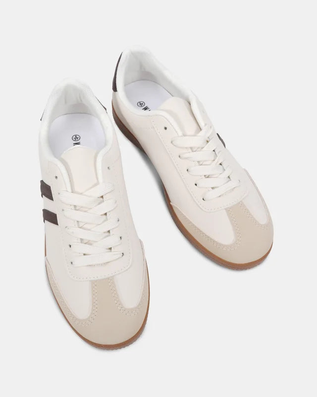 Caper | Beige & Chocolate