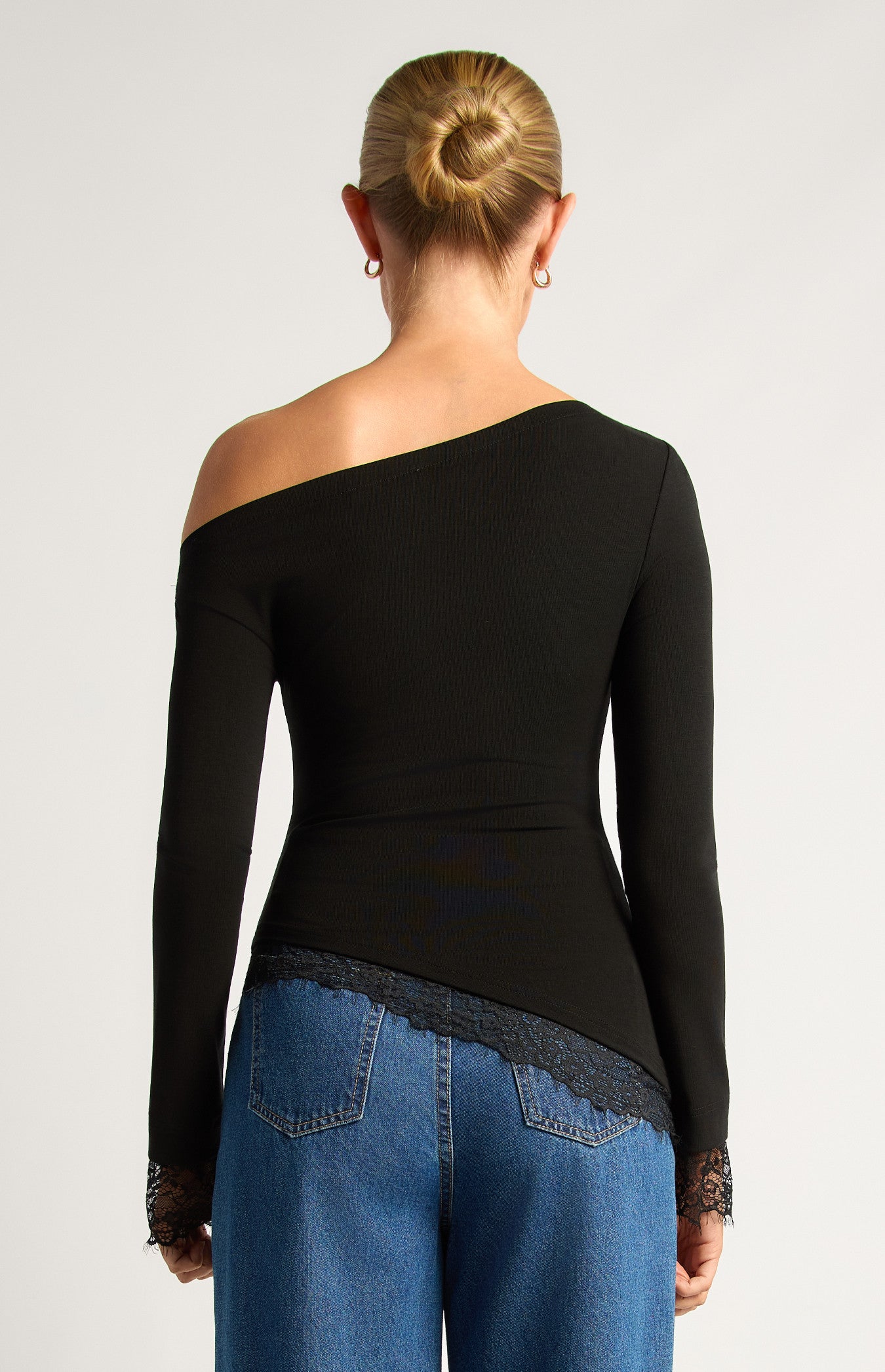 Adeline Asymmetric Top