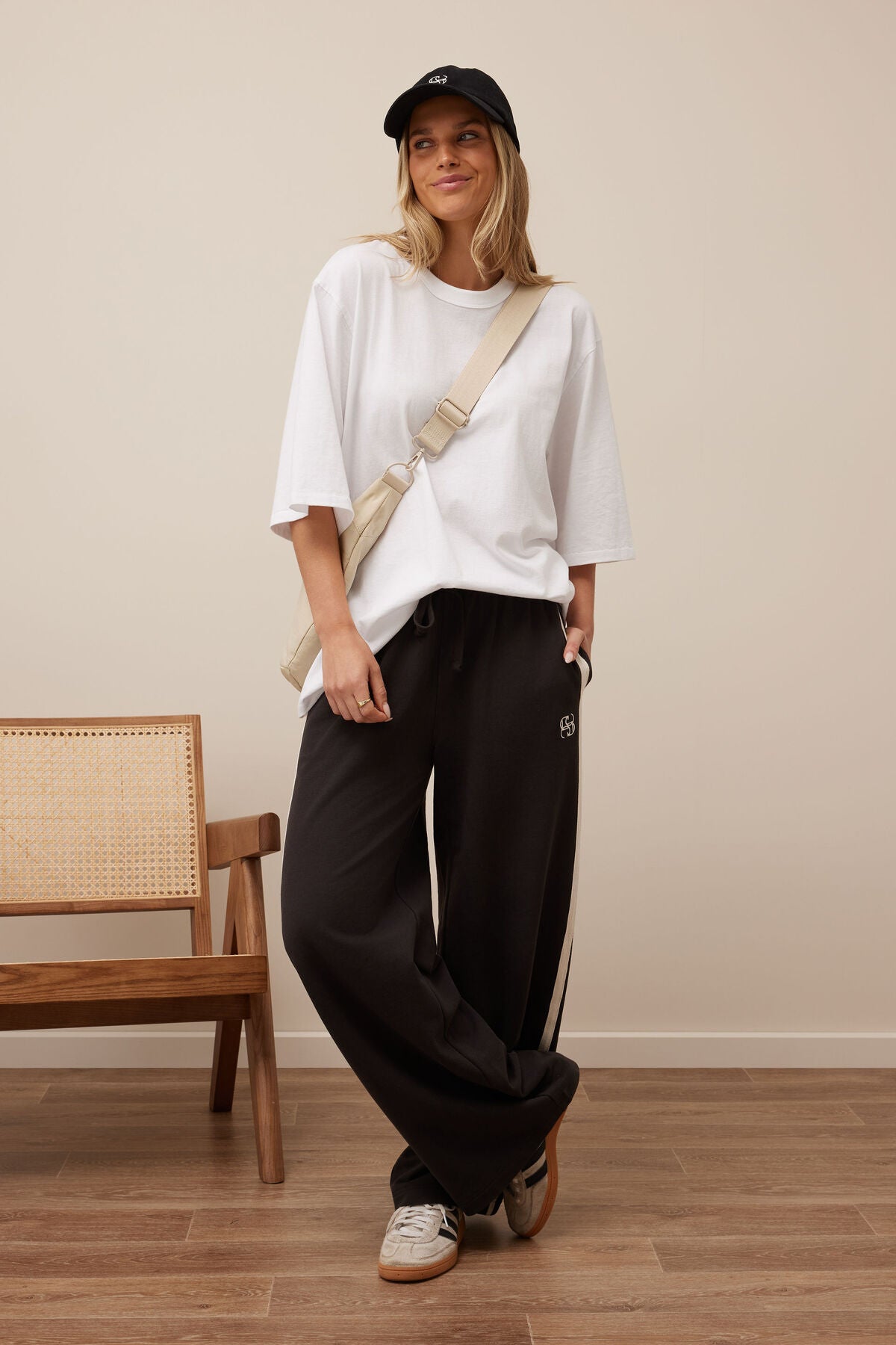 Gigi Wide Leg Terry Trackpant | Phantom Side Stripe