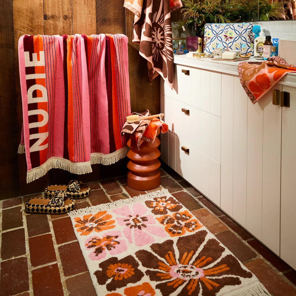 Jude Nudie Bath Sheet | Dahlia