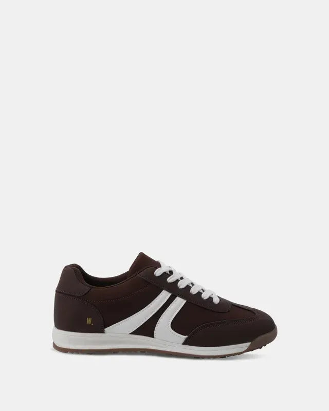 Astral Sneaker | Chocolate