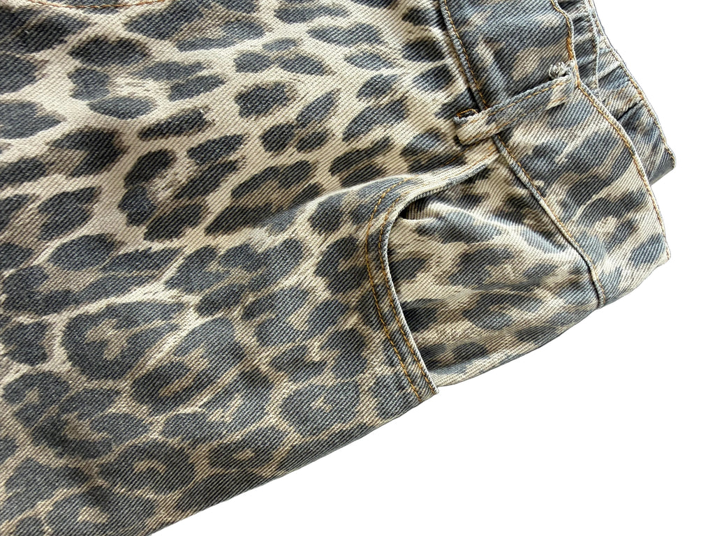 Leopard Barrel Jean