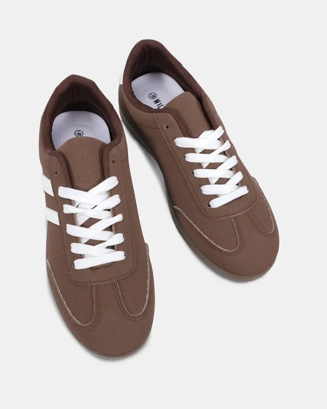 Caper | Mocha