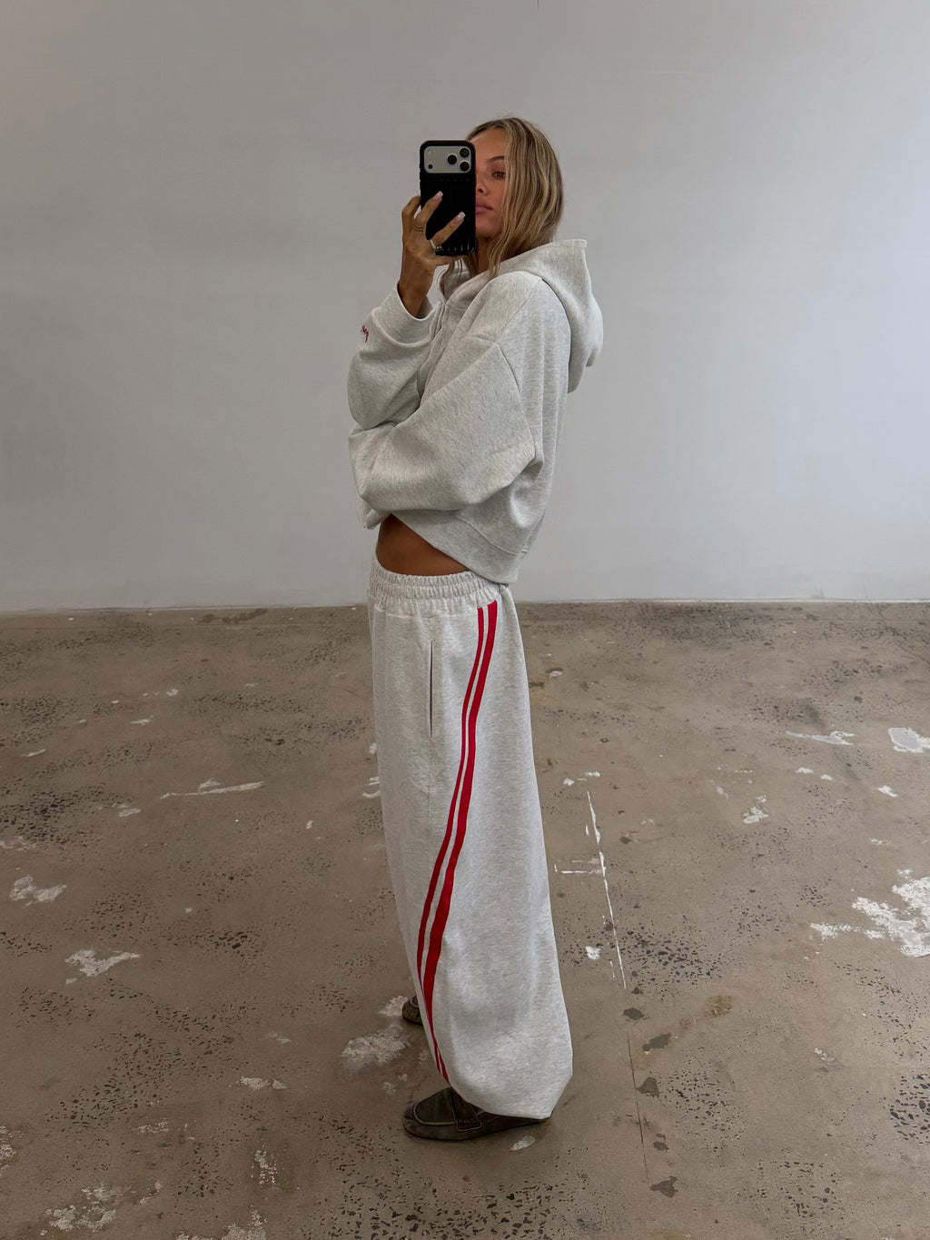Cropped Hoodie Grey/Red
