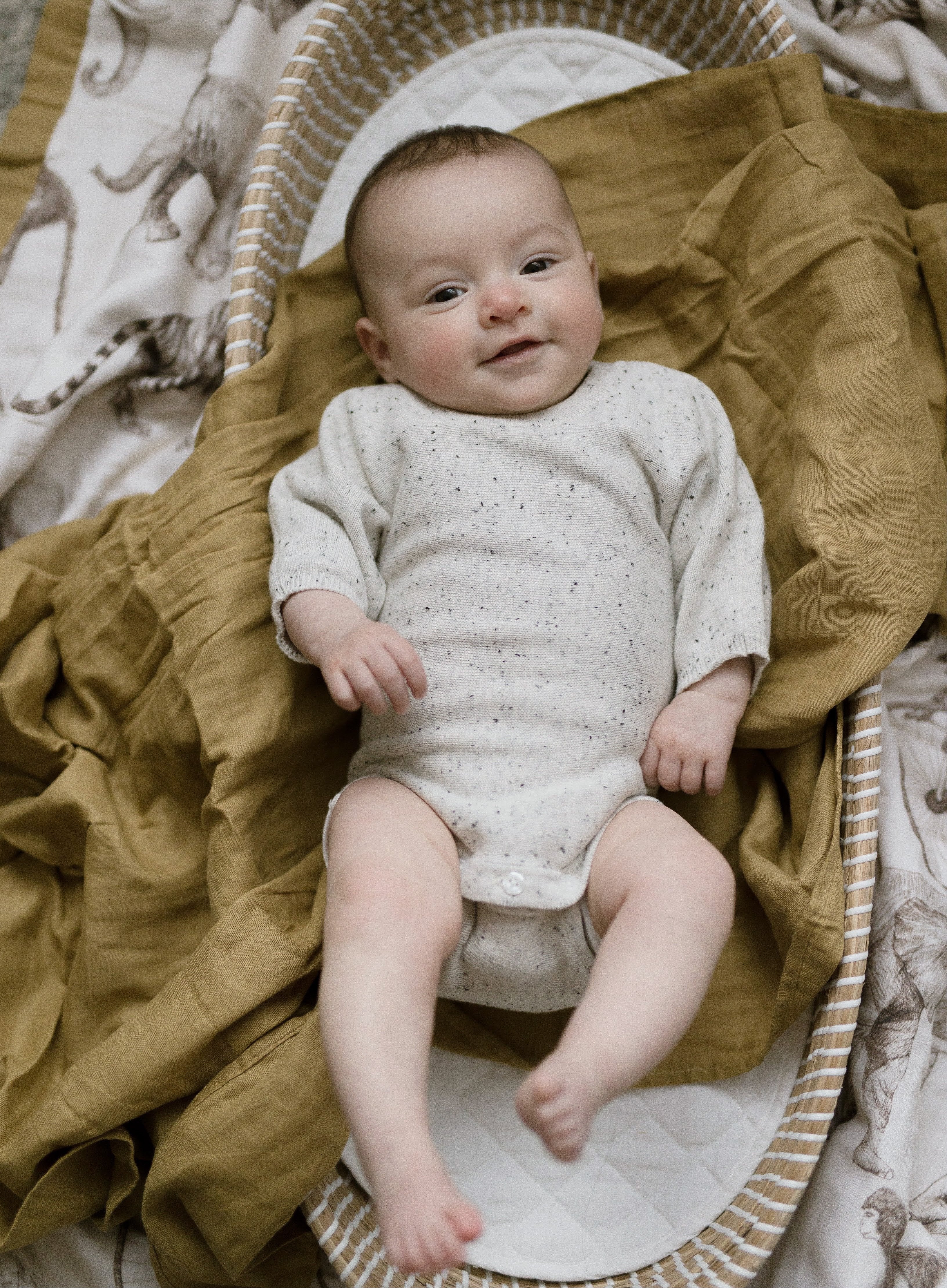Pop Ya Tot Swaddles